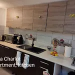 Casa Charlot *
