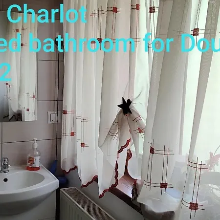 Casa Charlot Apartment *